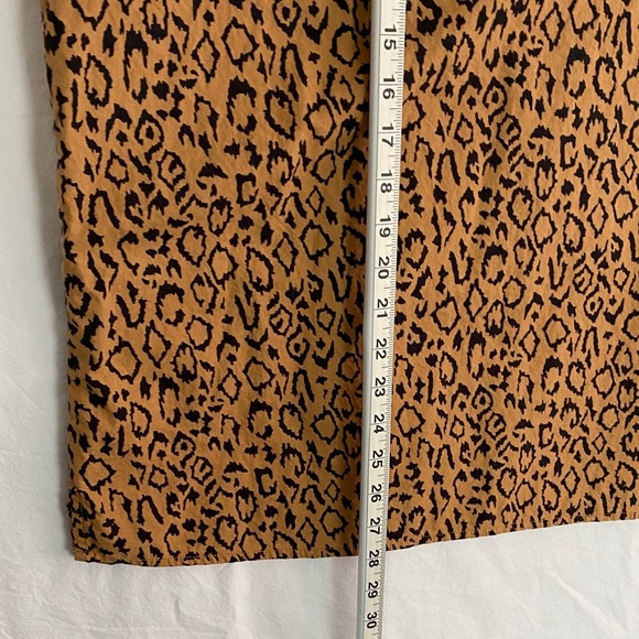 Maurices Leopard Print Women's Top 3X - Picture 8 of 9